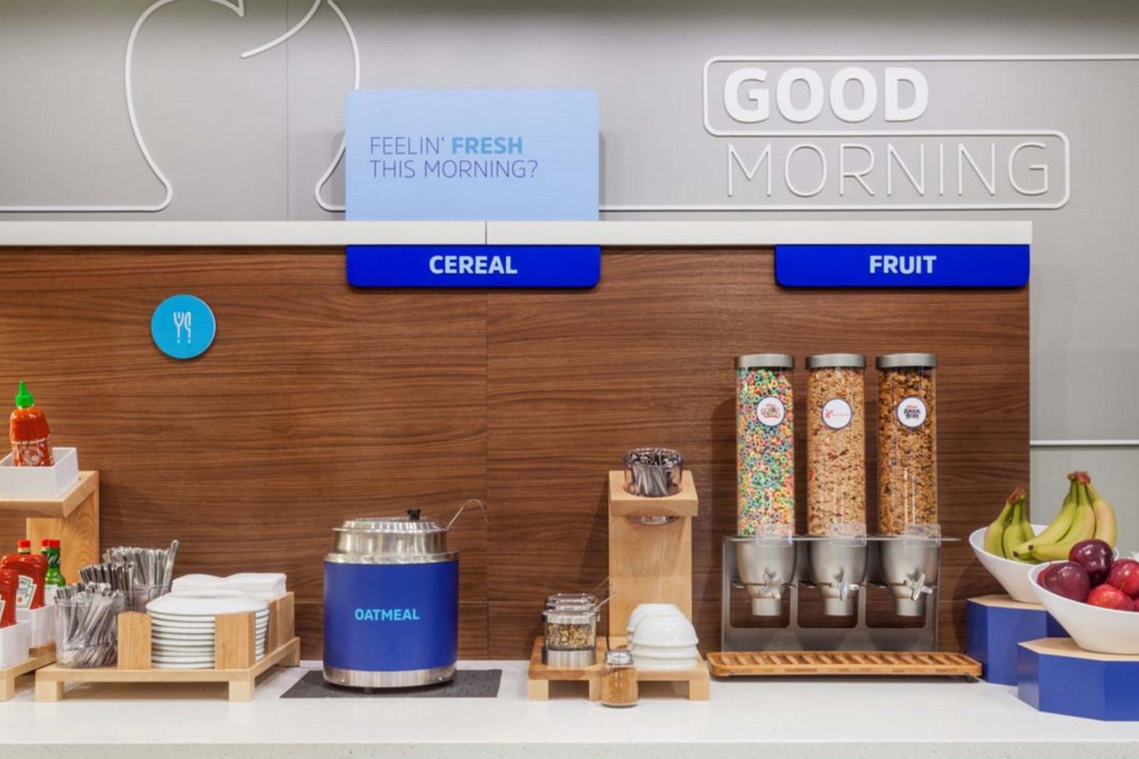 Holiday Inn Express & Suites Kansas City Airport By Ihg Luaran gambar