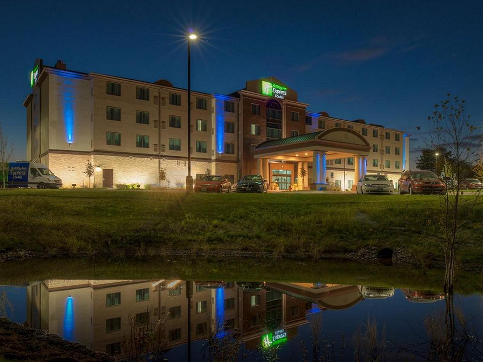 Holiday Inn Express & Suites Kansas City Airport By Ihg Luaran gambar