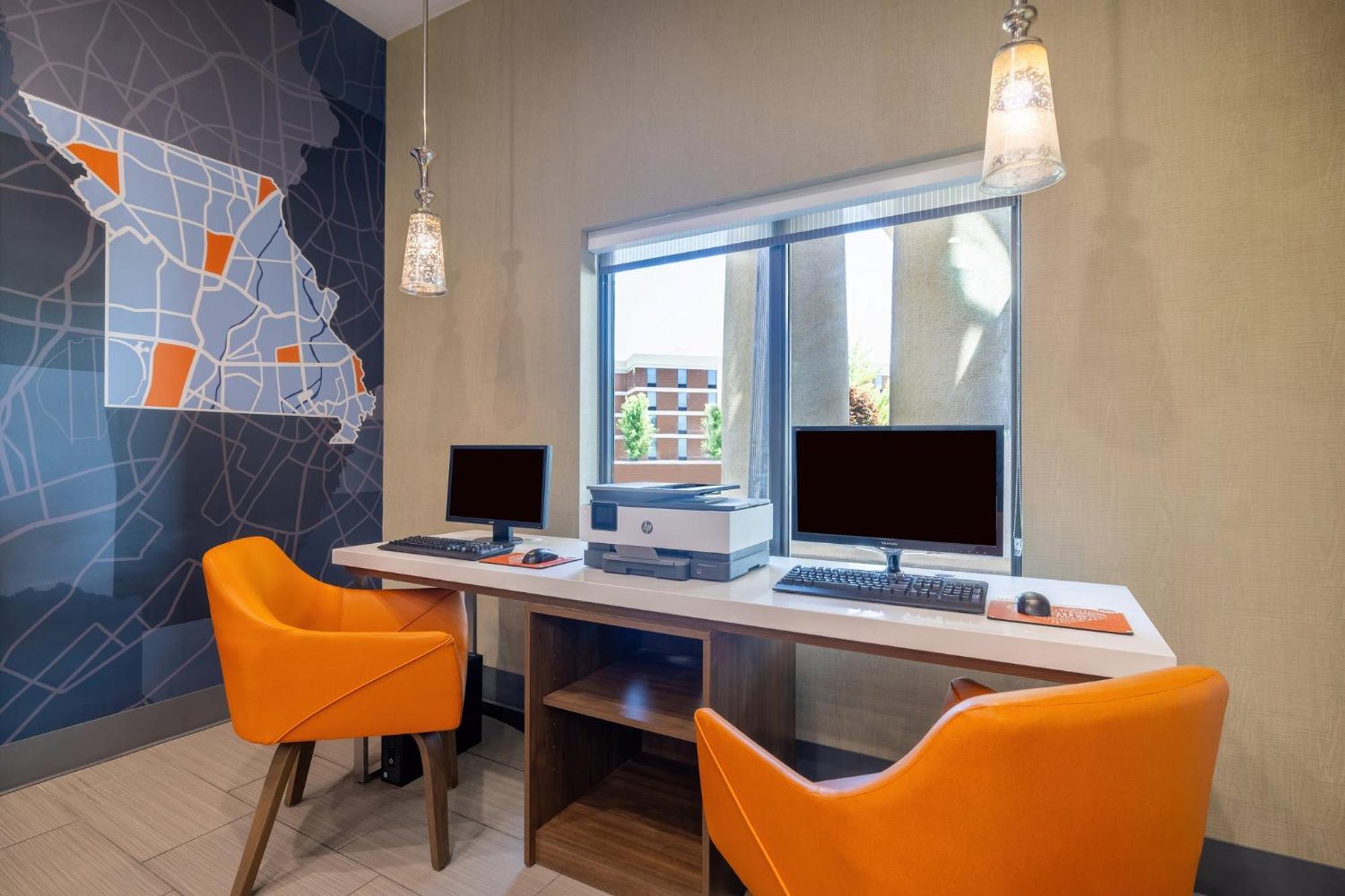 Holiday Inn Express & Suites Kansas City Airport By Ihg Luaran gambar
