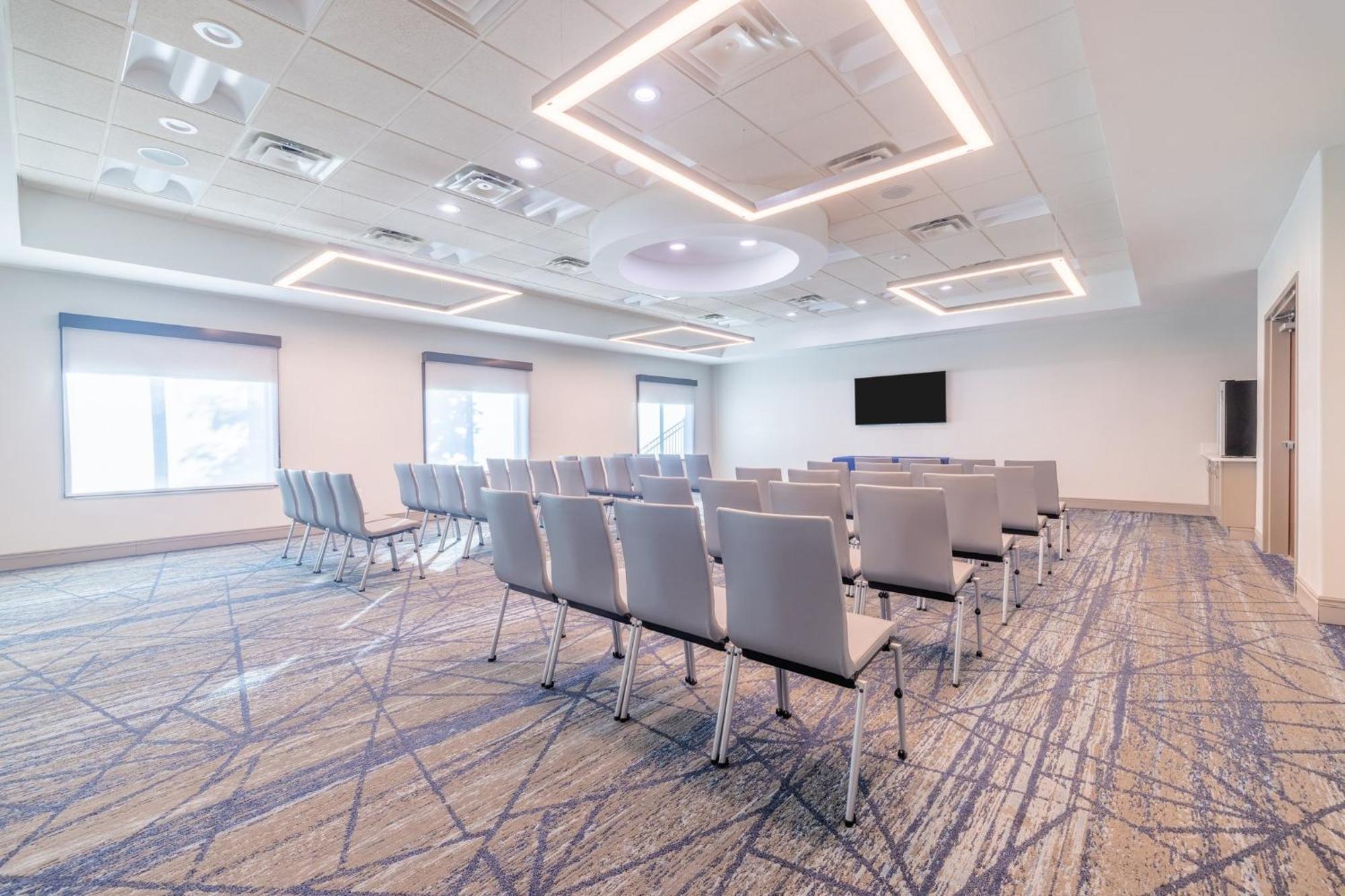 Holiday Inn Express & Suites Kansas City Airport By Ihg Luaran gambar