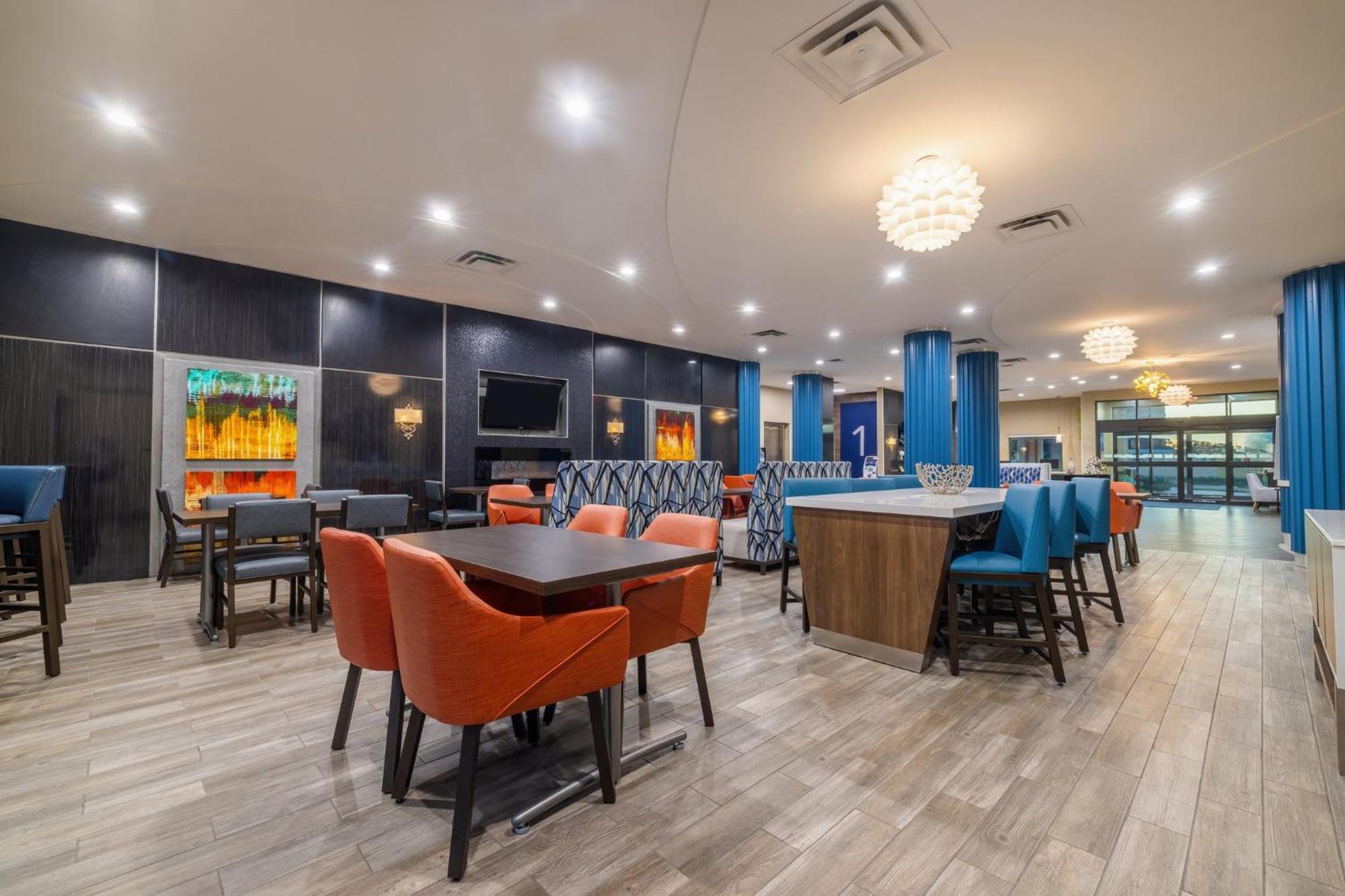 Holiday Inn Express & Suites Kansas City Airport By Ihg Luaran gambar