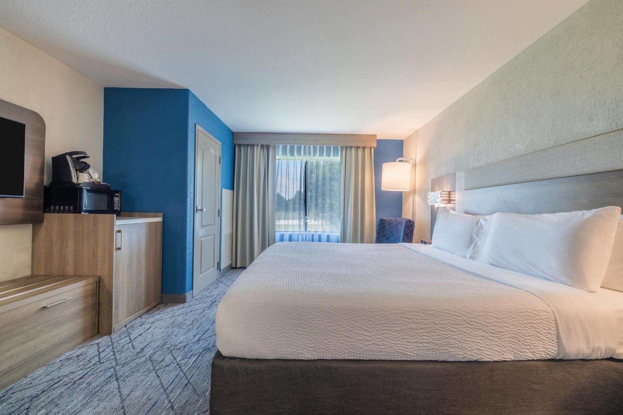 Holiday Inn Express & Suites Kansas City Airport By Ihg Luaran gambar