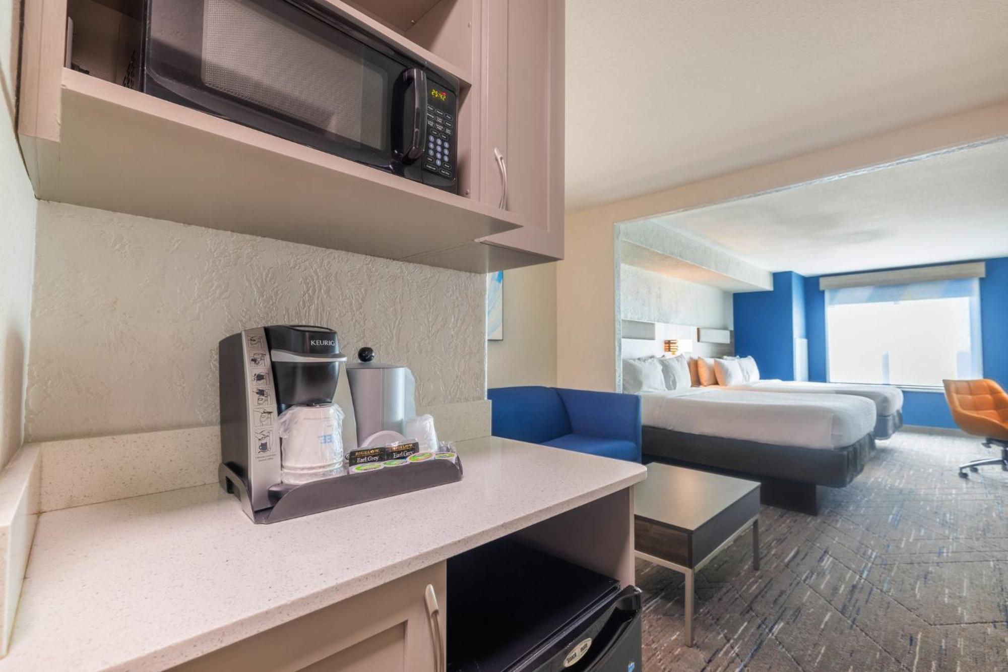 Holiday Inn Express & Suites Kansas City Airport By Ihg Luaran gambar