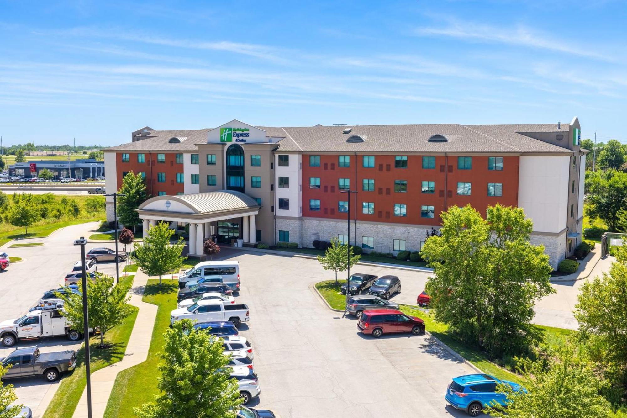 Holiday Inn Express & Suites Kansas City Airport By Ihg Luaran gambar