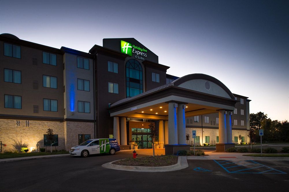 Holiday Inn Express & Suites Kansas City Airport By Ihg Luaran gambar